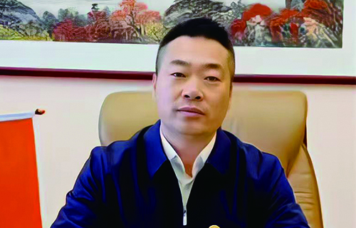遼寧省民營企業(yè)協(xié)會(huì)會(huì)長王丙發(fā)