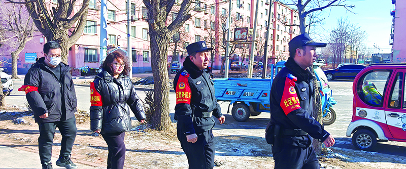 頭題圖：社區(qū)警務團隊巡邏中